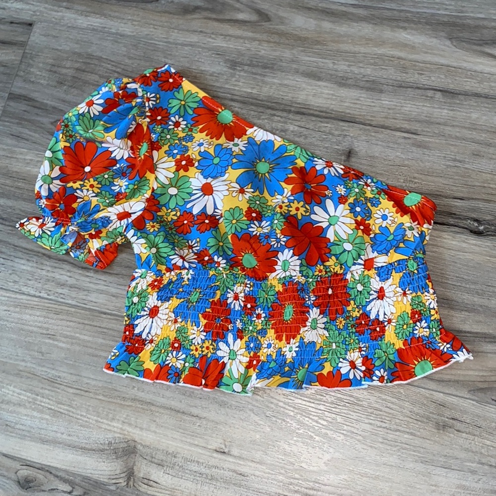 One shoulder floral blouse